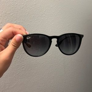 Ray Ban Erica’s - black